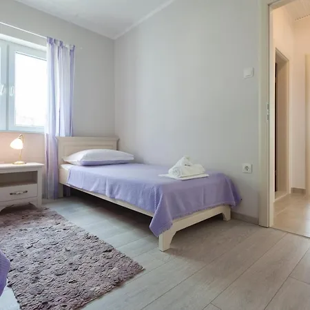 Beloved Near Baska Voda, Private Pool Villa Bast