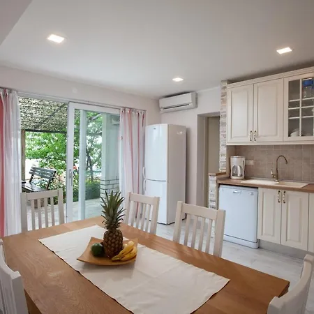 Villa Beloved Near Baska Voda, Private Pool Bast