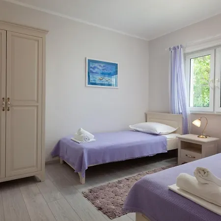 Beloved Near Baska Voda, Private Pool Villa *